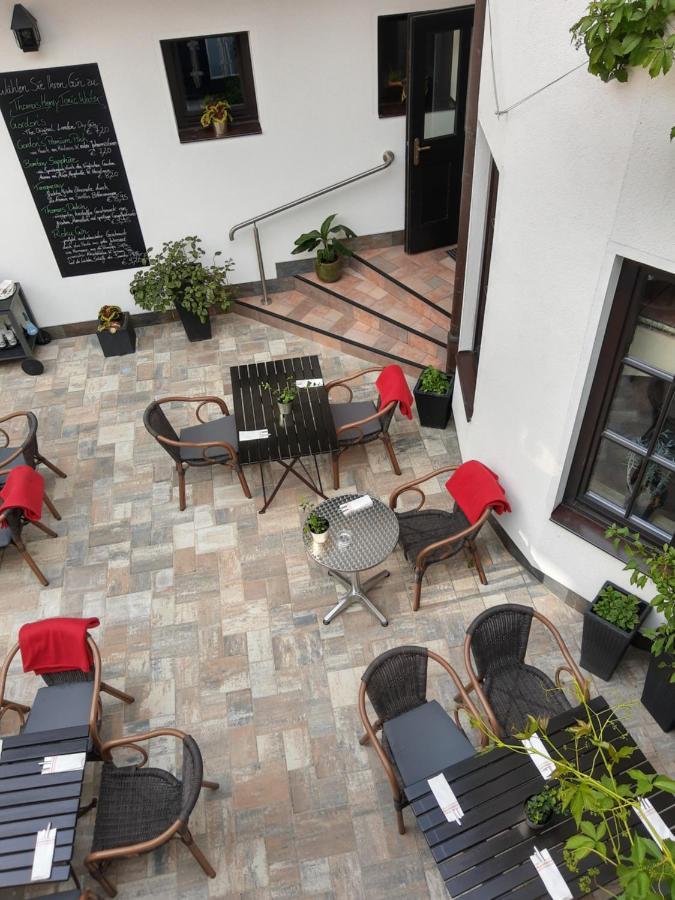 Hotel Weisses Ross Elsterwerda Esterno foto