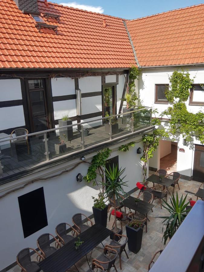 Hotel Weisses Ross Elsterwerda Esterno foto